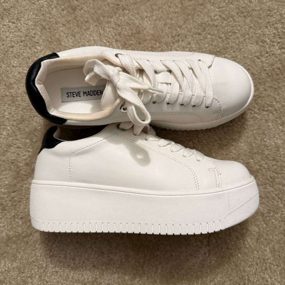 Steve Madden White Platform Sneakers W6